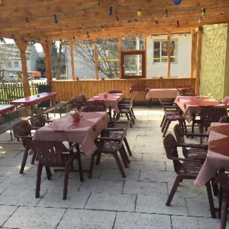 Landgasthof Zur Krone Krautheim Exterior photo